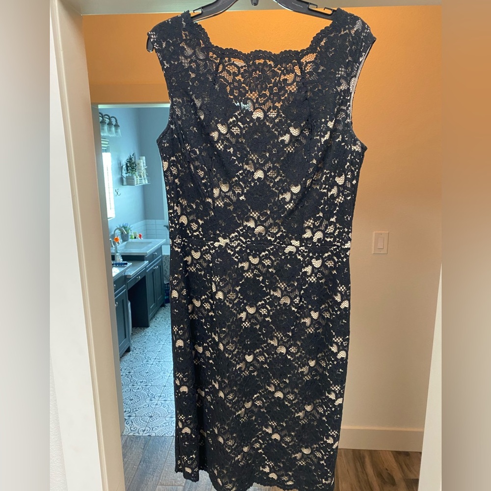 White House Black Market Nude Underlay Black Lace Dress